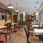 De La Petite Ferme, Super-besse Est, The Originals Relais Hotel Besse-et-Saint-Anastaise