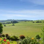 Hotel De La Petite Ferme, Super-besse Est, The Originals Relais Besse-et-Saint-Anastaise