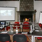 De La Petite Ferme, Super-besse Est, The Originals Relais Hotel