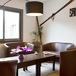 De La Petite Ferme, Super-besse Est, The Originals Relais 3* Besse-et-Saint-Anastaise