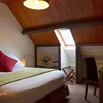 De La Petite Ferme, Super-besse Est, The Originals Relais Hotel Besse-et-Saint-Anastaise