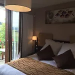Hotel De La Petite Ferme, Super-besse Est, The Originals Relais Besse-et-Saint-Anastaise
