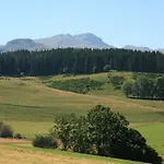 De La Petite Ferme, Super-besse Est, The Originals Relais