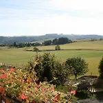 Hotel De La Petite Ferme, Super-besse Est, The Originals Relais Besse-et-Saint-Anastaise