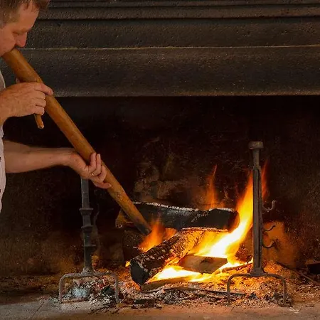 De La Petite Ferme, Super-besse Est, The Originals Relais