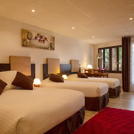 De La Petite Ferme, Super-besse Est, The Originals Relais Отель Бес-э-Сент-Анастез