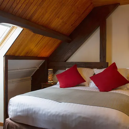 De La Petite Ferme, Super-besse Est, The Originals Relais 3*