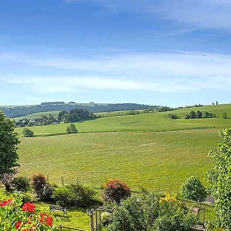 Hotel De La Petite Ferme, Super-besse Est, The Originals Relais Besse-et-Saint-Anastaise
