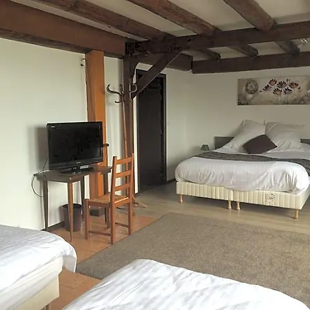 De La Petite Ferme, Super-besse Est, The Originals Relais 3*