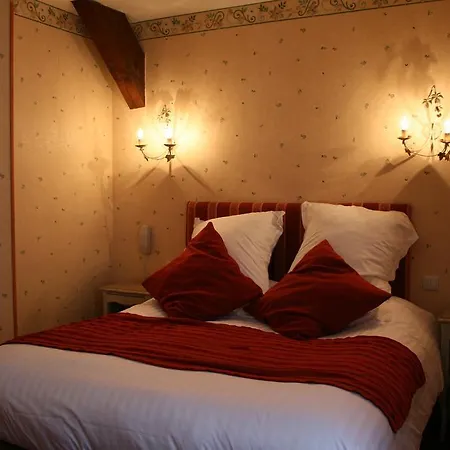 Отель De La Petite Ferme, Super-besse Est, The Originals Relais Бес-э-Сент-Анастез