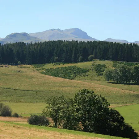 De La Petite Ferme, Super-besse Est, The Originals Relais